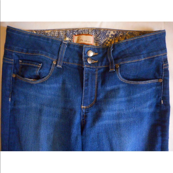 COPY - Paige Jeans 29 - Picture 3 of 8